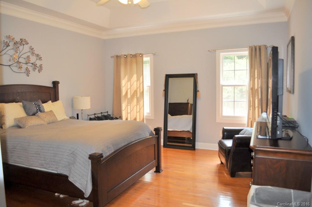 Hidden Oaks - Residential