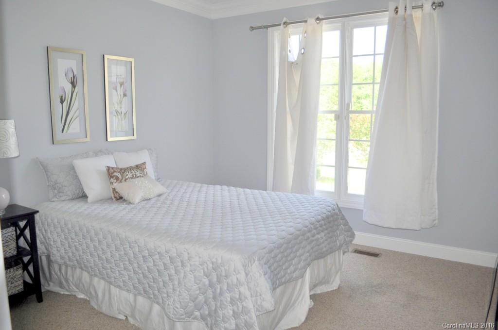 Hidden Oaks - Residential