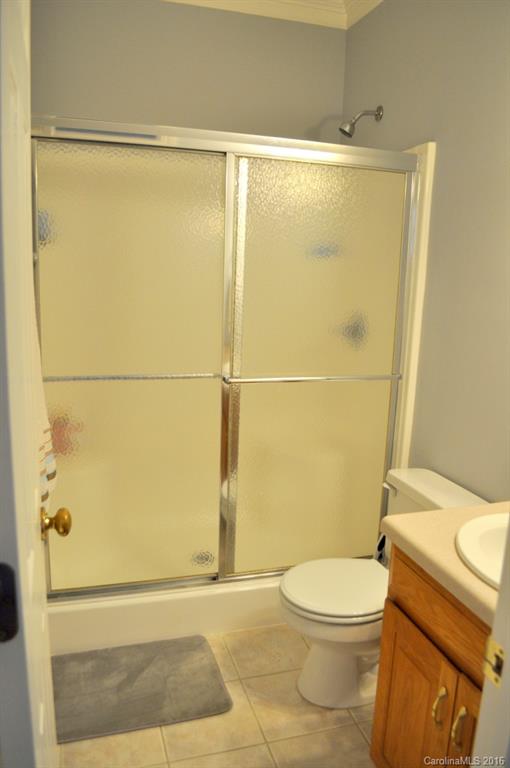 Hidden Oaks - Residential