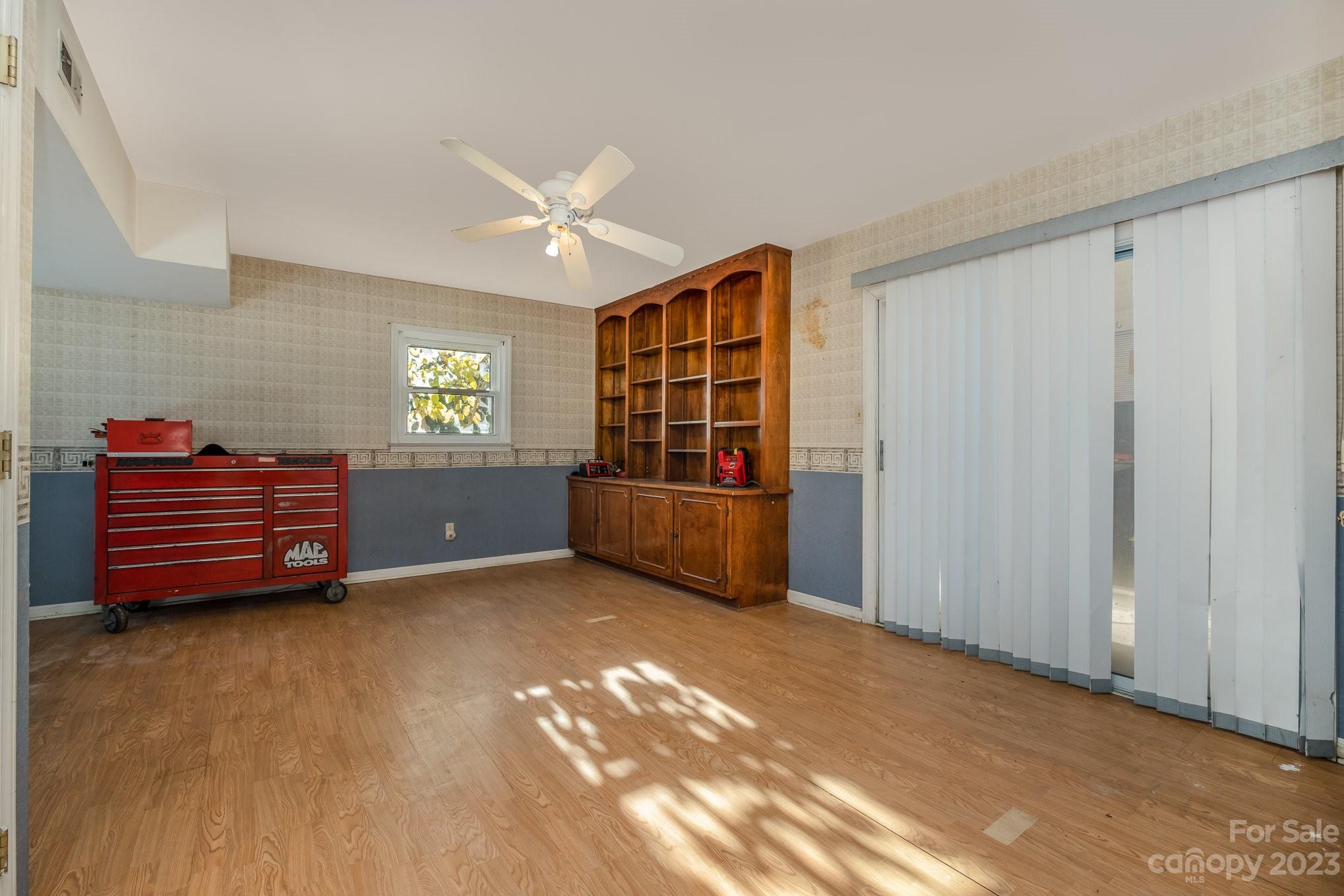 Idlewild - Residential