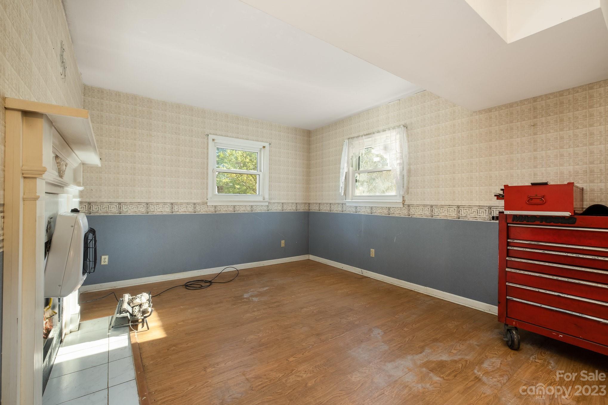 Idlewild - Residential