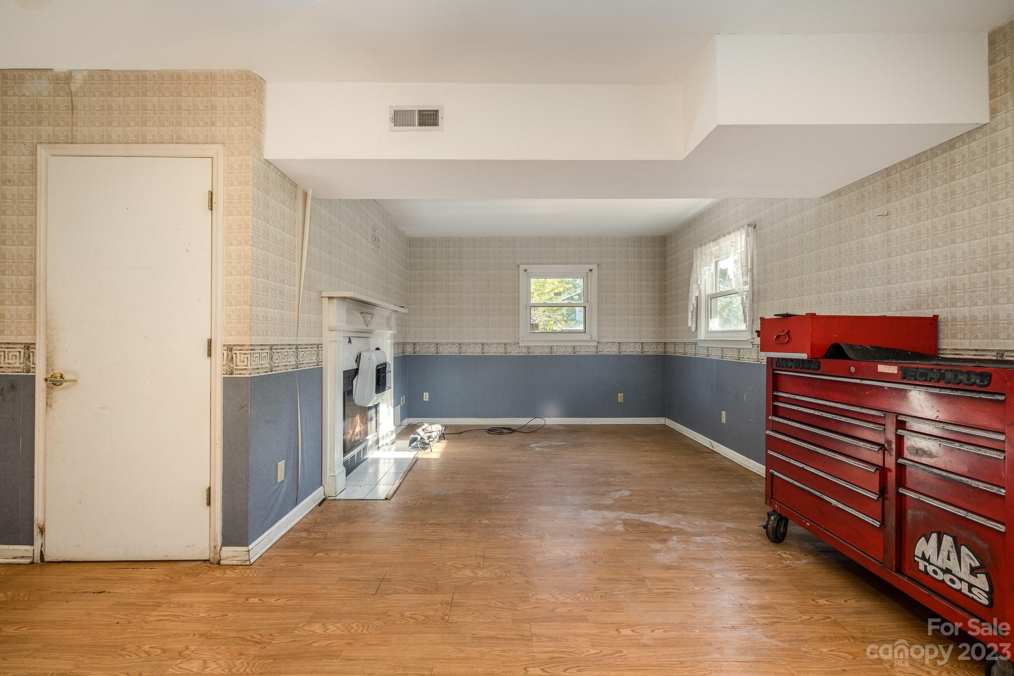 Idlewild - Residential