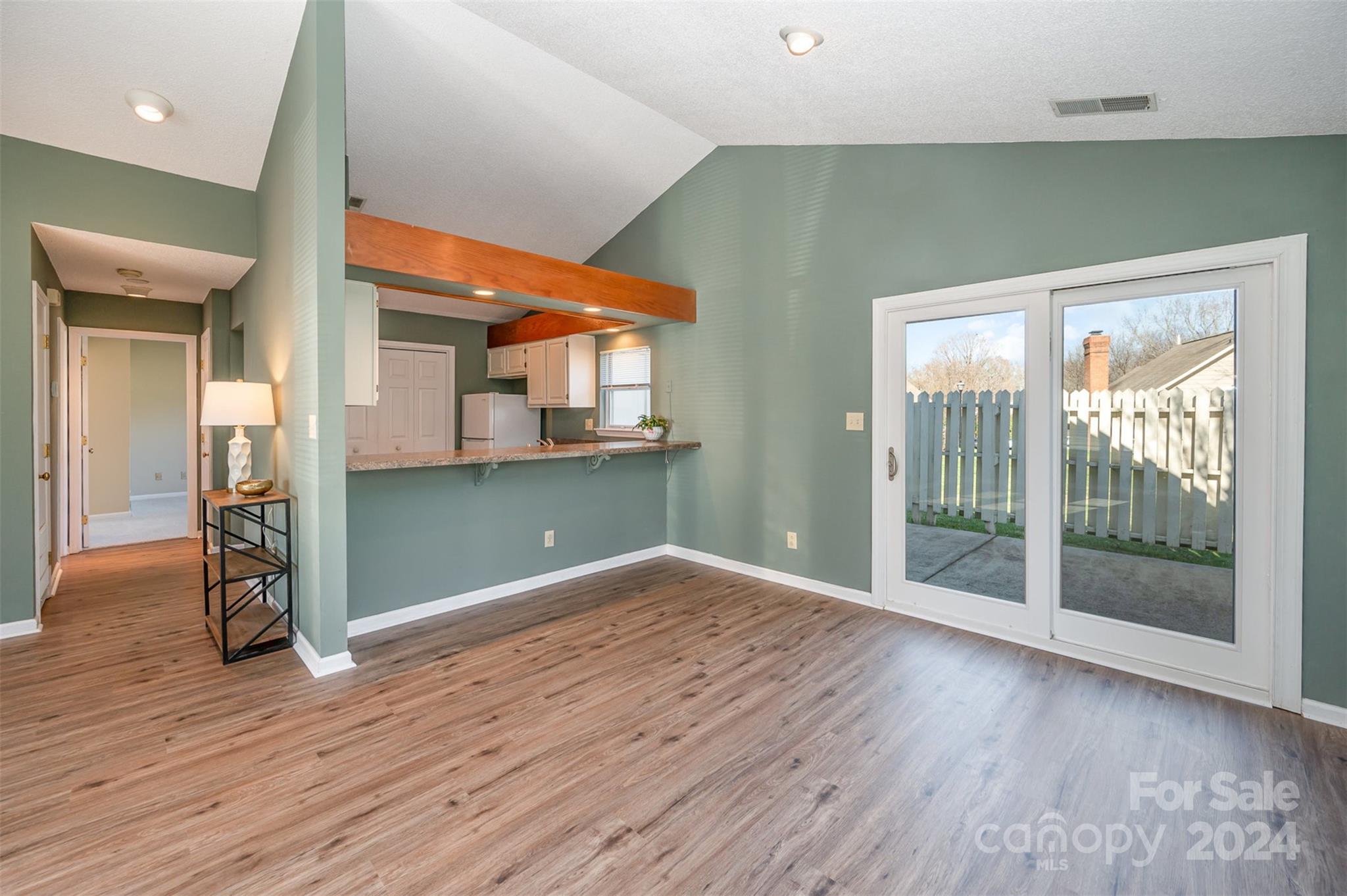 Thuringer Court - Residential