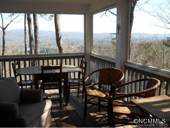 Deerlake Village - Residential