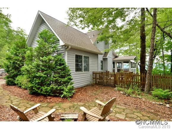 Deerlake Village - Residential