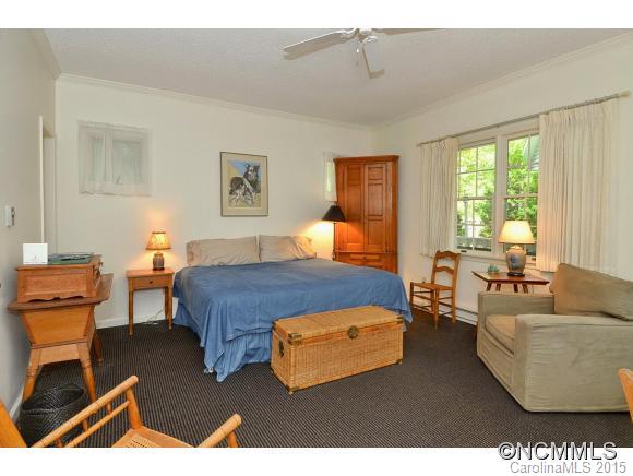 Deerlake Village - Residential