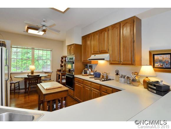 Deerlake Village - Residential