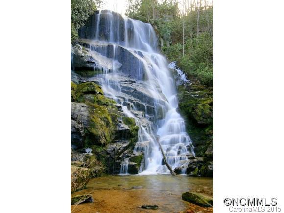 Deerlake Village - Residential