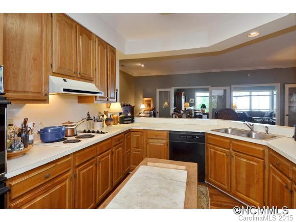 Deerlake Village - Residential