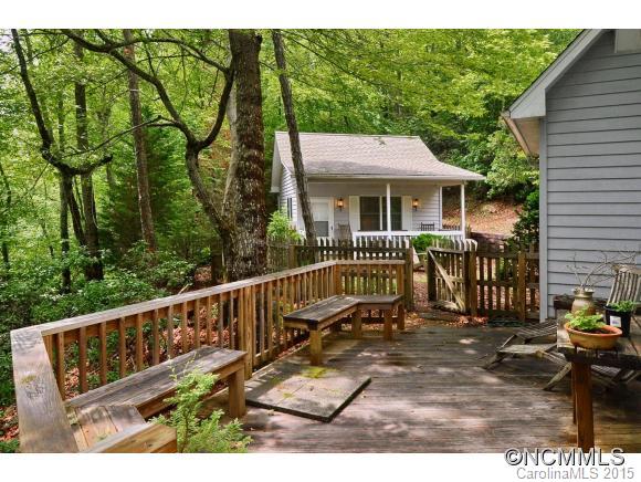 Deerlake Village - Residential