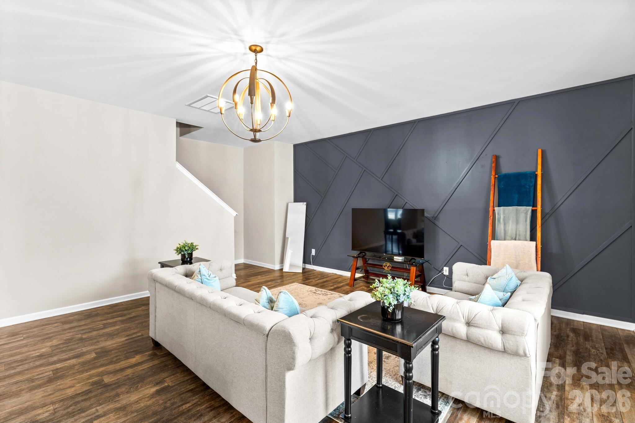 Oakview Commons - Residential