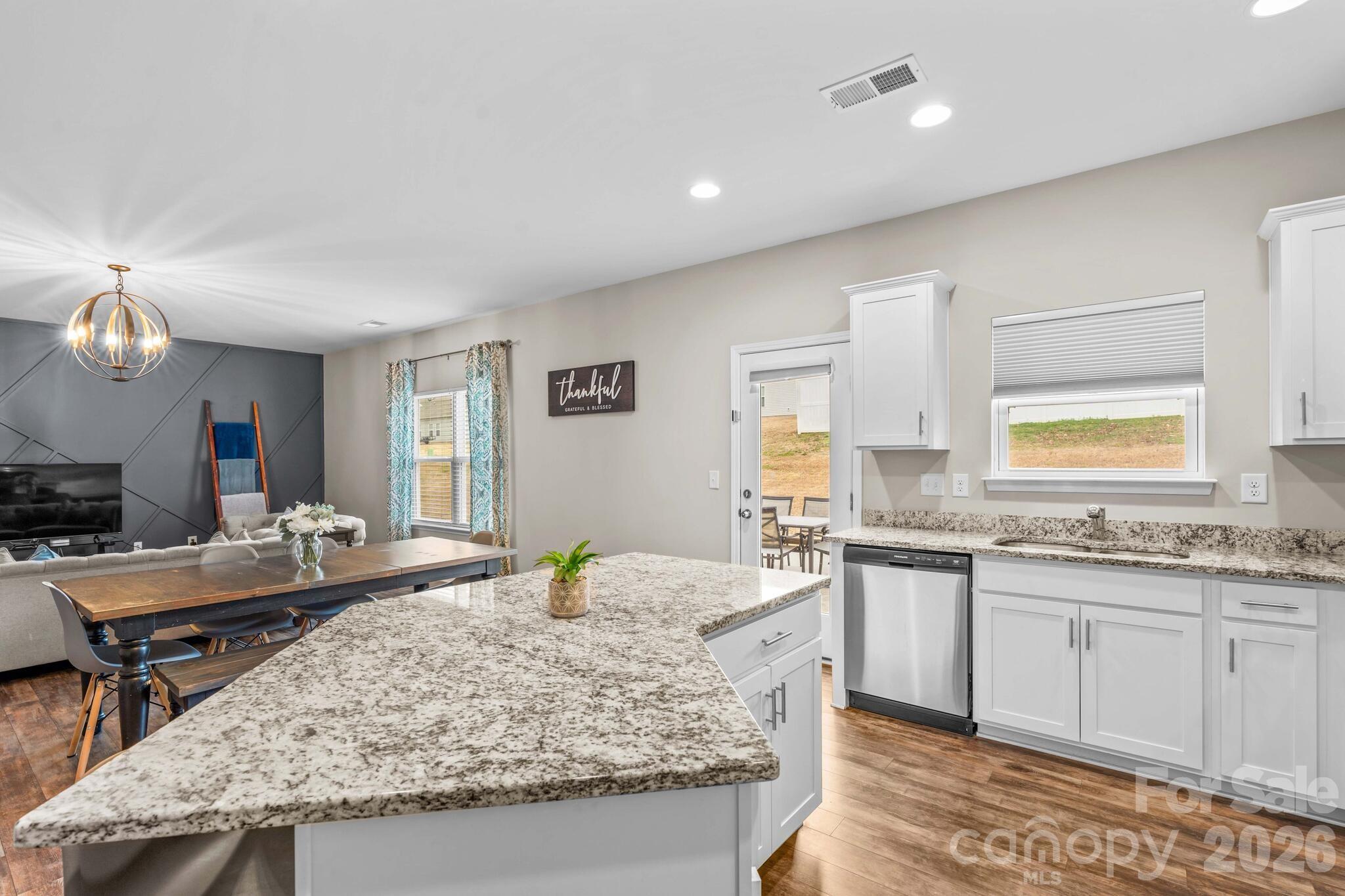 Oakview Commons - Residential