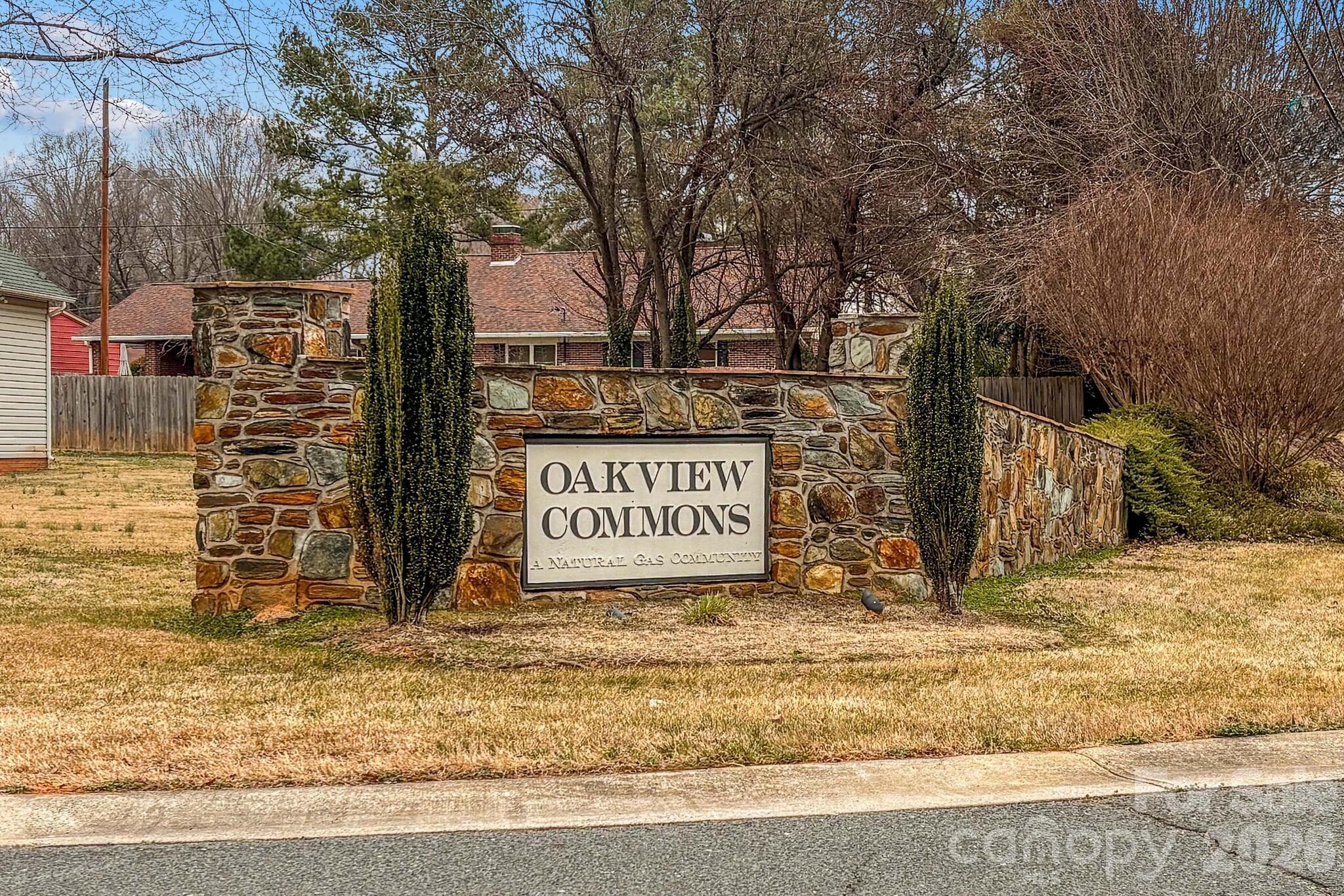 Oakview Commons - Residential