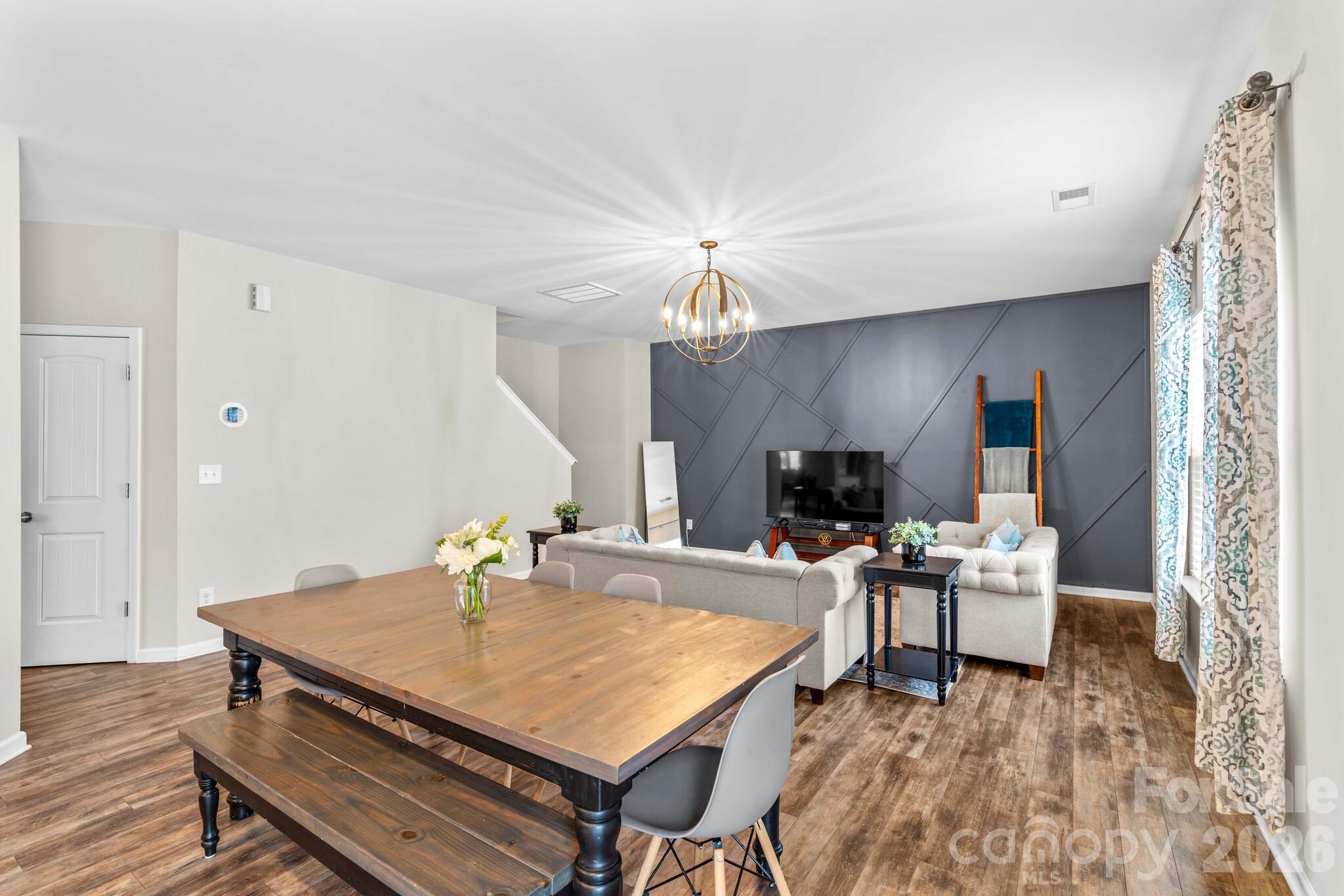 Oakview Commons - Residential