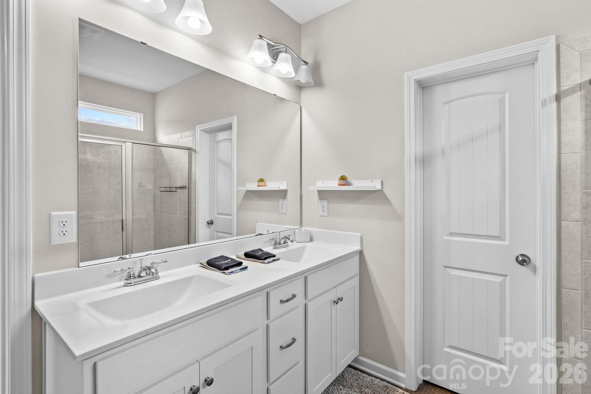 Oakview Commons - Residential