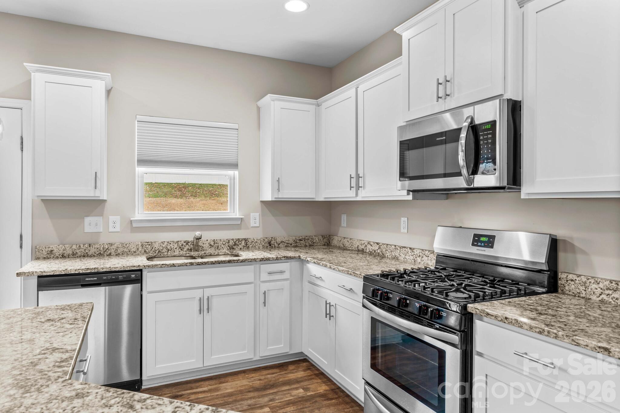 Oakview Commons - Residential