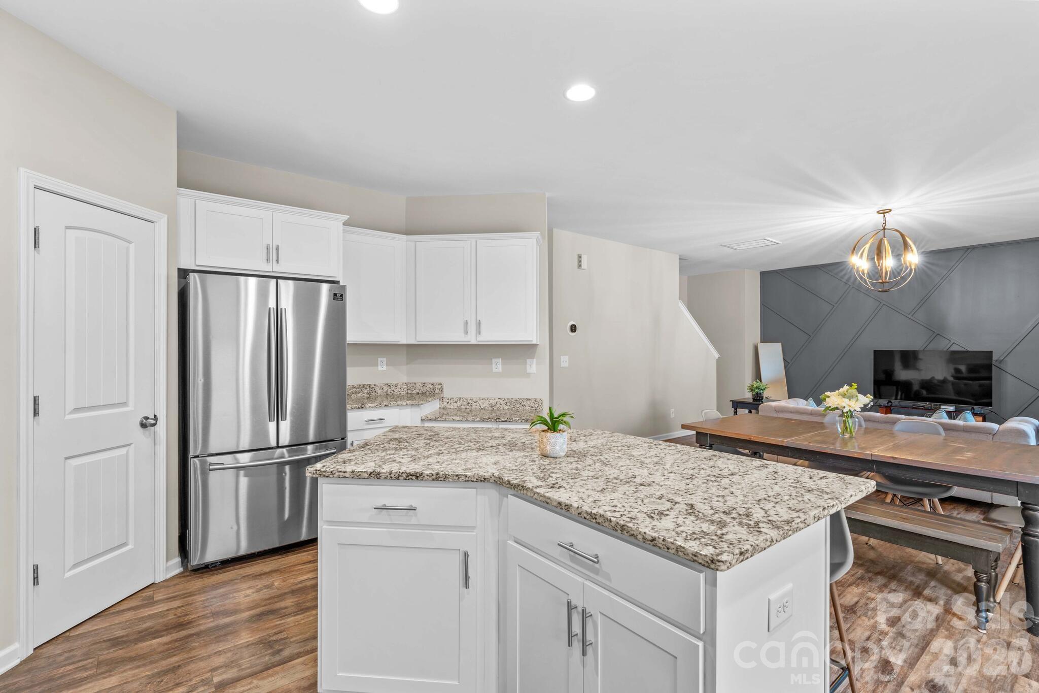 Oakview Commons - Residential