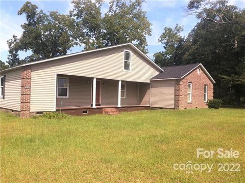 A home in Heath Springs