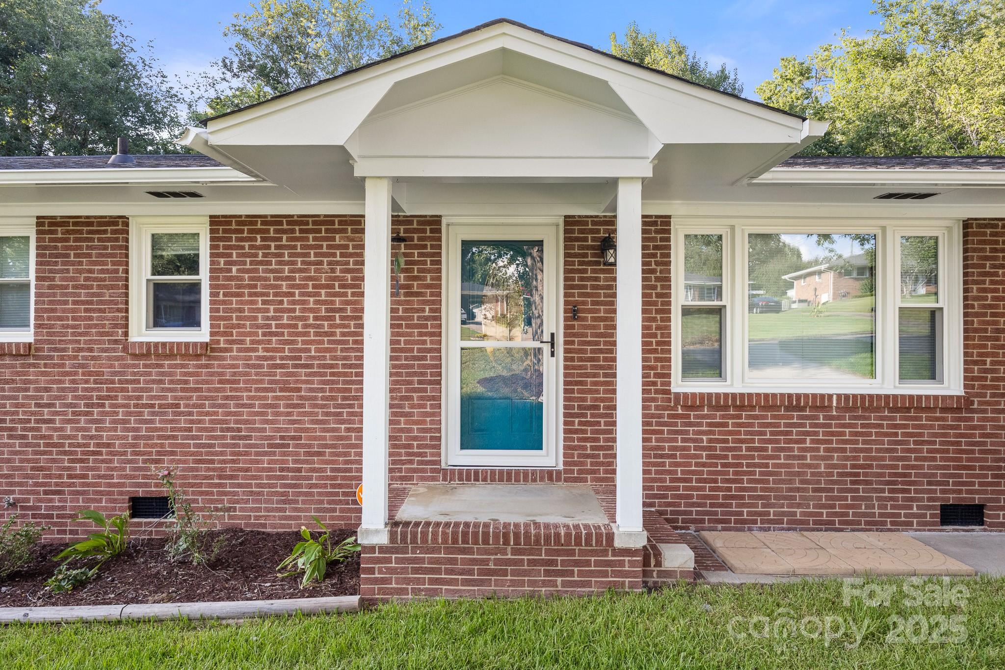 838 Carey Drive