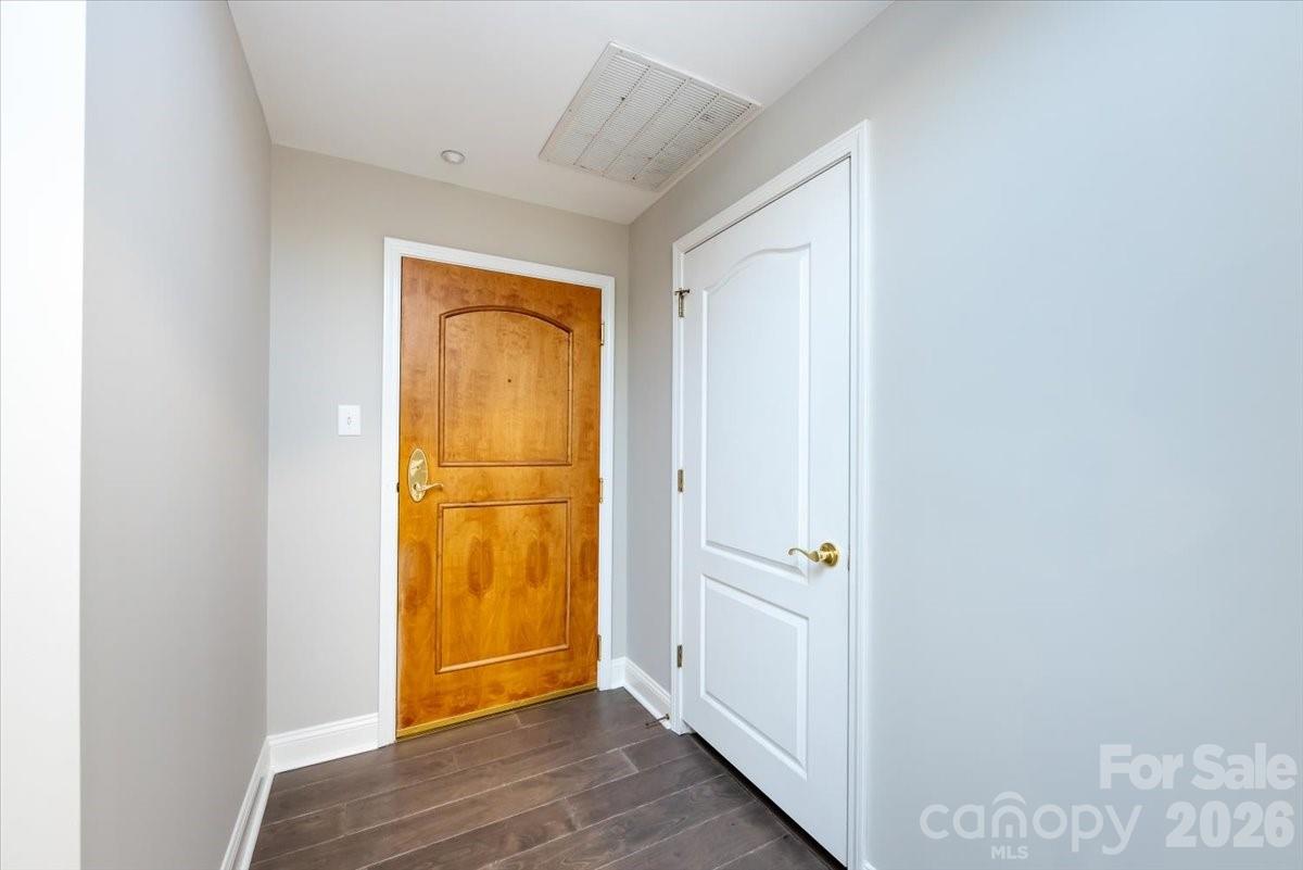 Jefferson Square - Residential