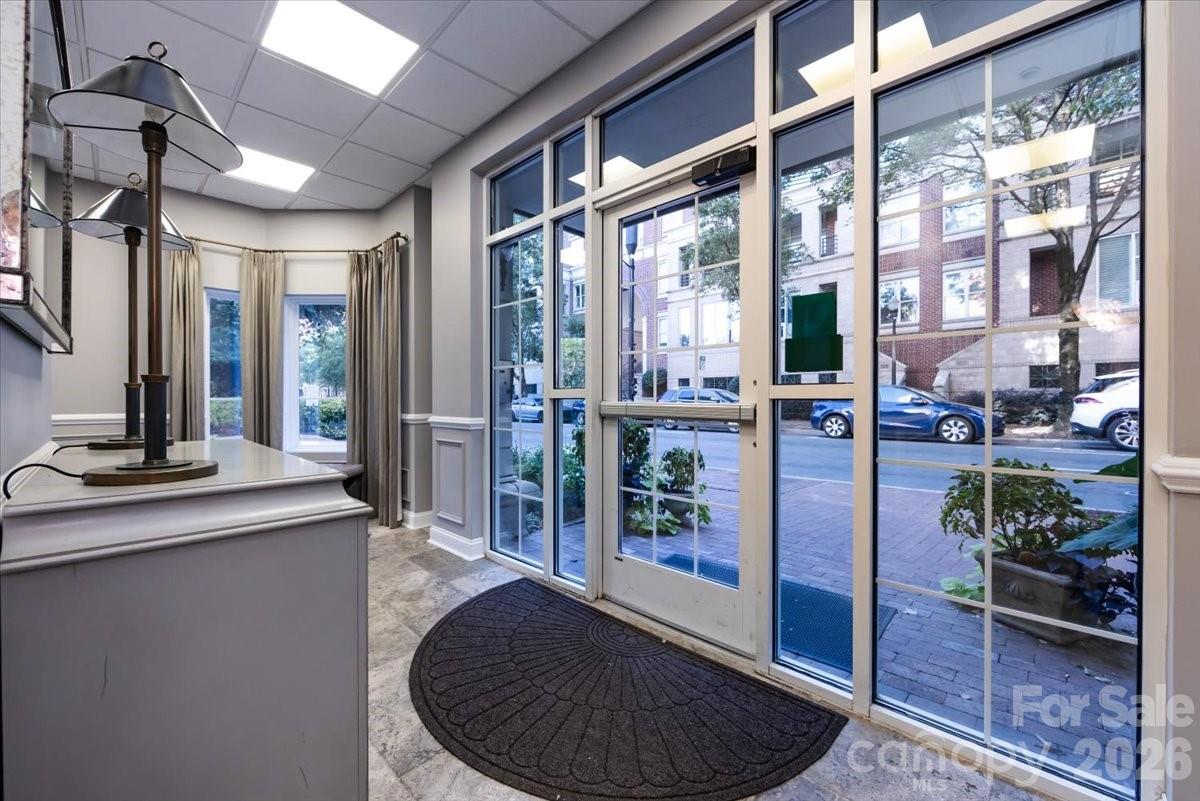 415 N Church Street 209