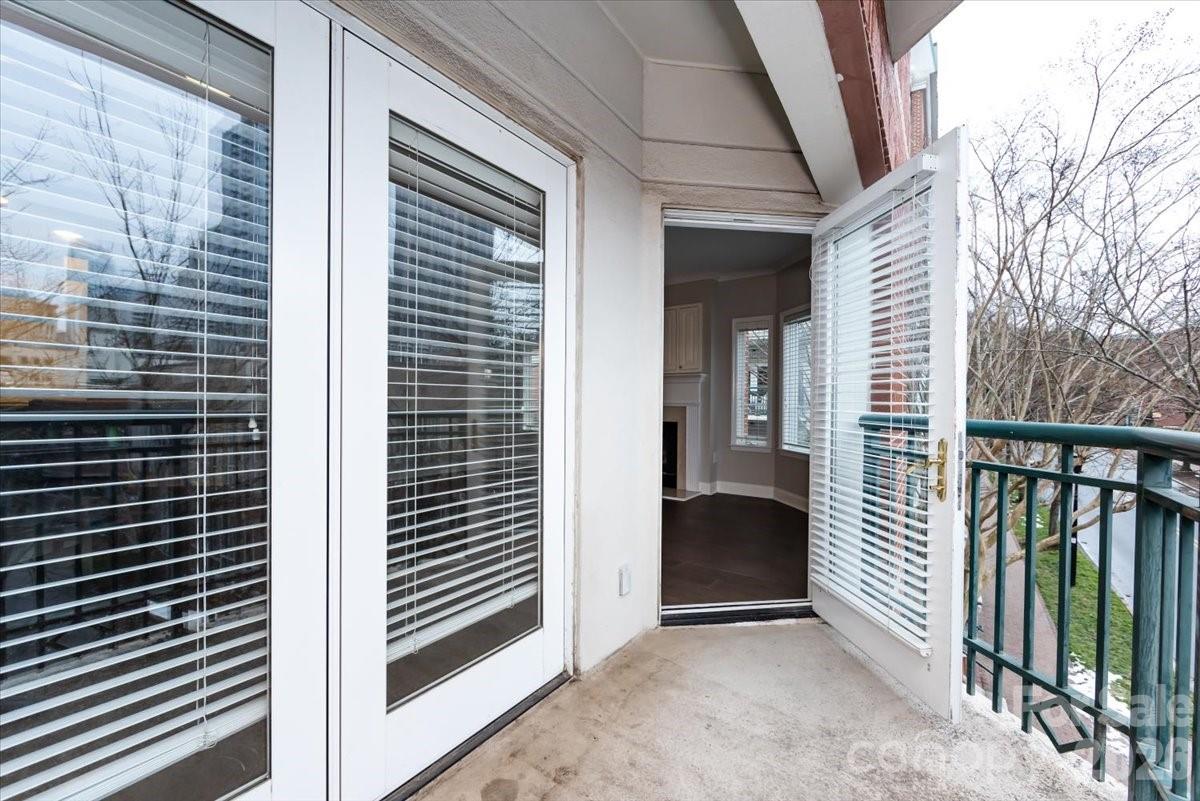 Jefferson Square - Residential