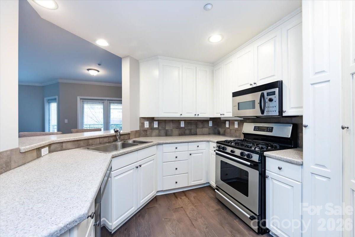 Jefferson Square - Residential