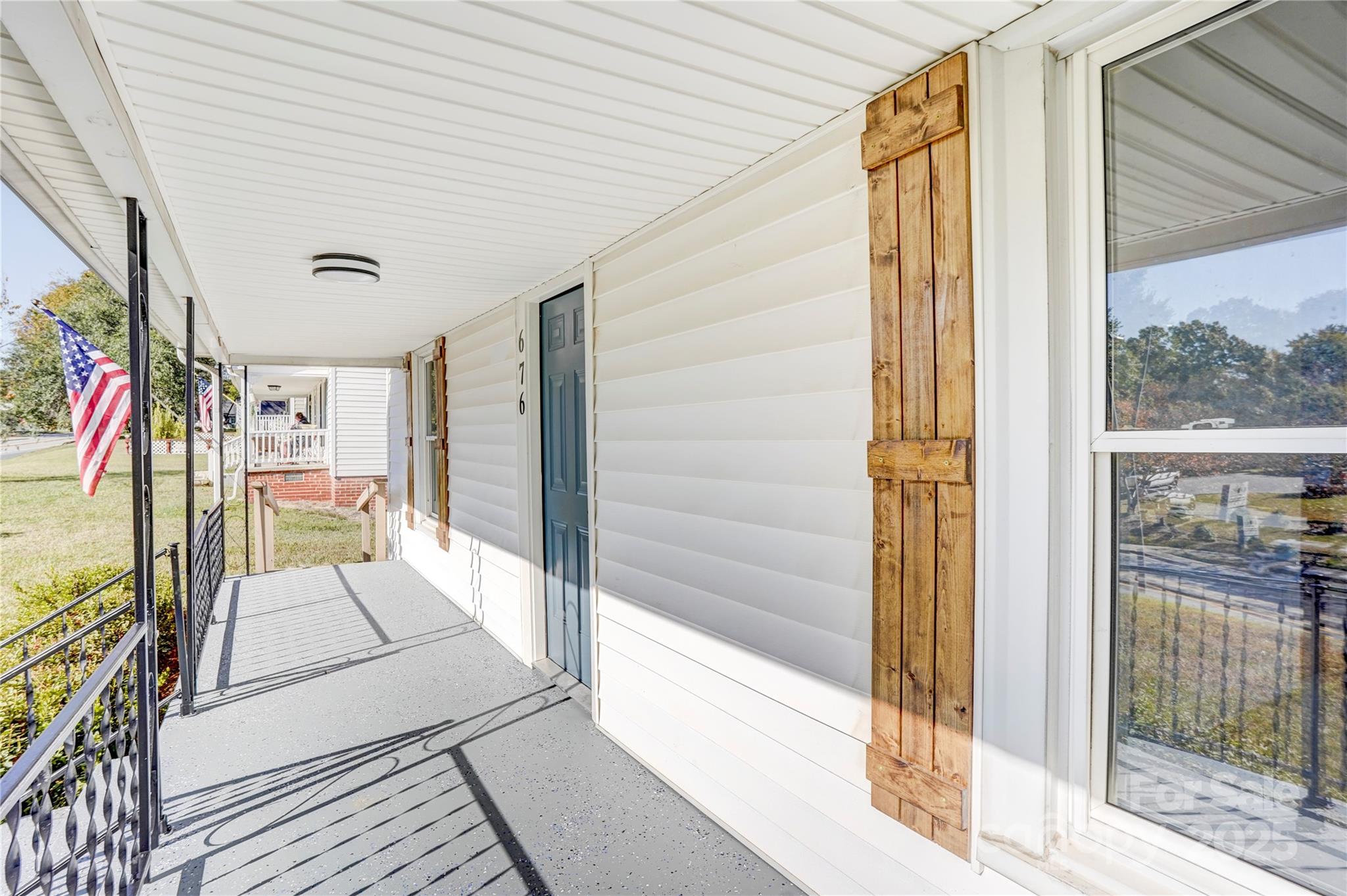 676 Cabarrus Avenue W