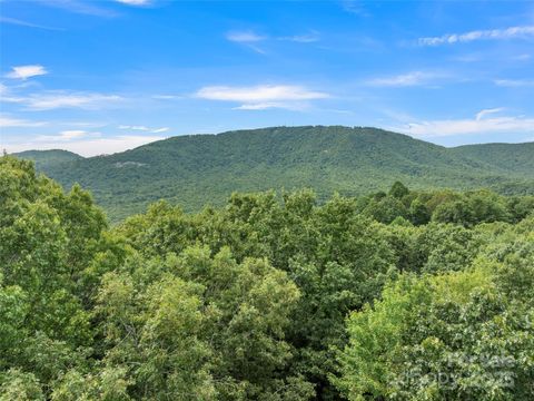 Photo of 812 Crab Creek Road, Hendersonville, NC 28739 (MLS # 4313649)