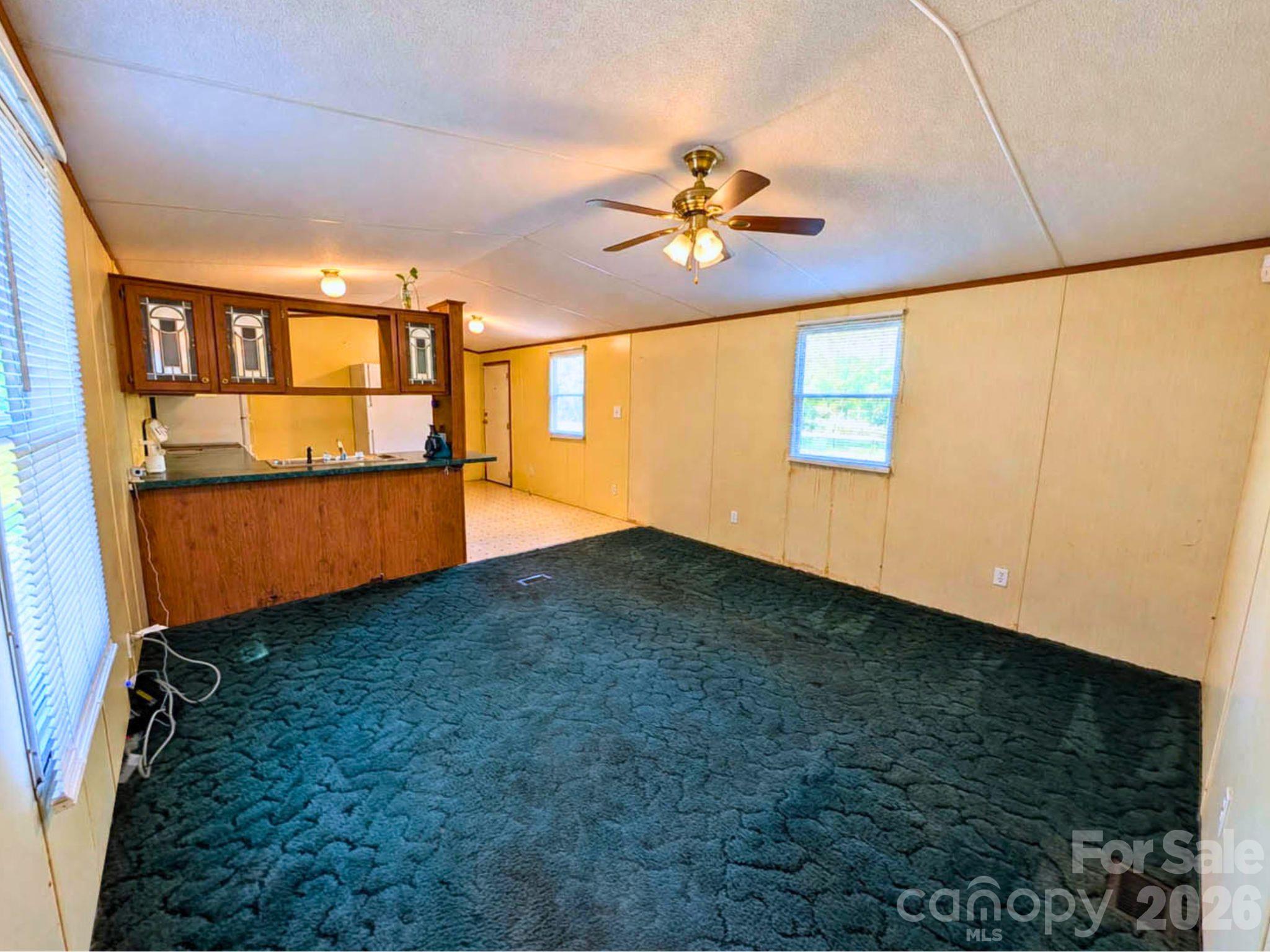5954 Oakridge Road