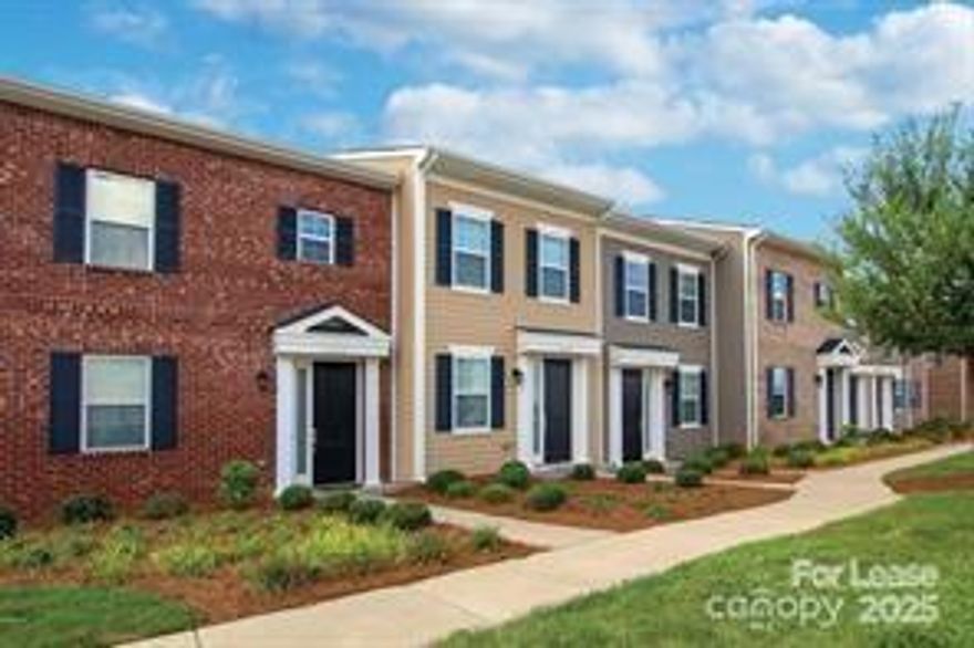 Prices, availability, specials and promotions subject to change. Contact community directly for more information and to confirm. Smart, Spacious Townhomes for Rent in Pineville, North Carolina Find the perfect mix of traditional charm and modern conveniences at Charleston Row Townhomes in Pineville, North Carolina. Our lovely townhome community in the Ballantyne West neighborhood near the Carolina Place Mall boasts newly updated two and three bedroom homes in a quiet location near parks and trails.

Love everything about your new home, from the stately colonial-style exteriors to the classically contemporary interiors. Our renovated townhomes feature warm wood-style flooring and chic kitchens with stainless-steel appliances and granite countertops. The homes at Charleston Row Townhomes have everything you’ve been looking for and more.