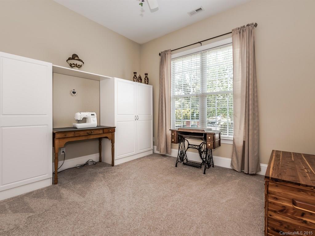 Regent Park - Residential