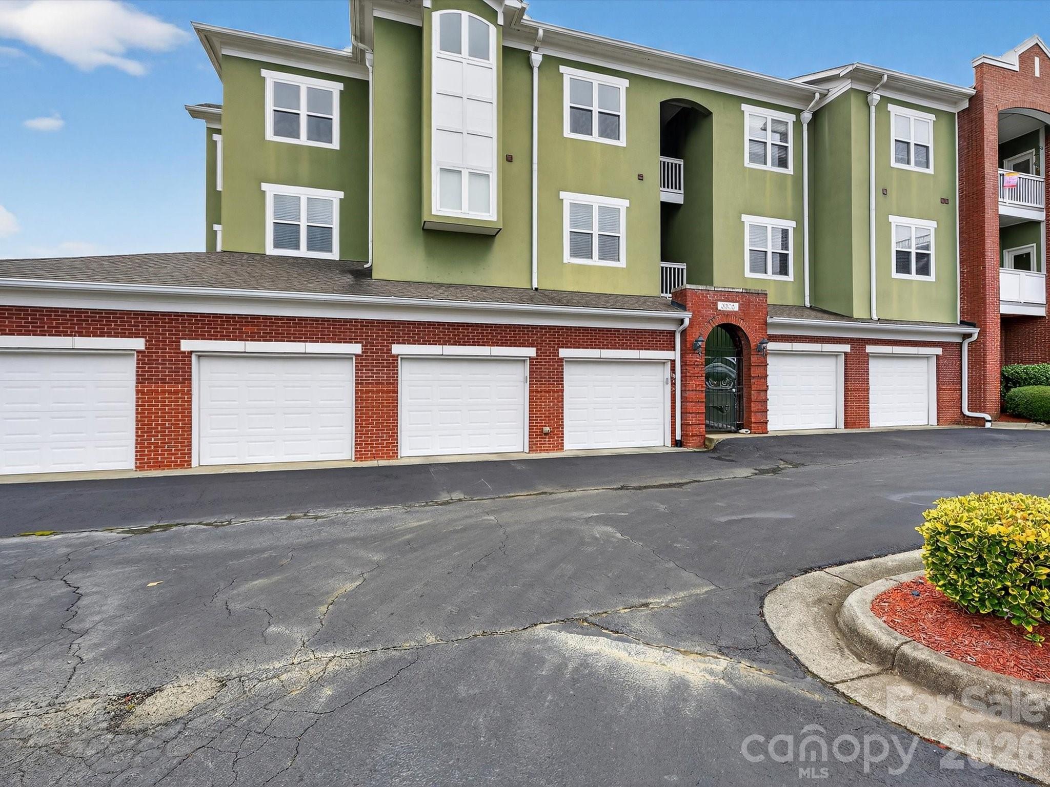 Lake Park - Residential