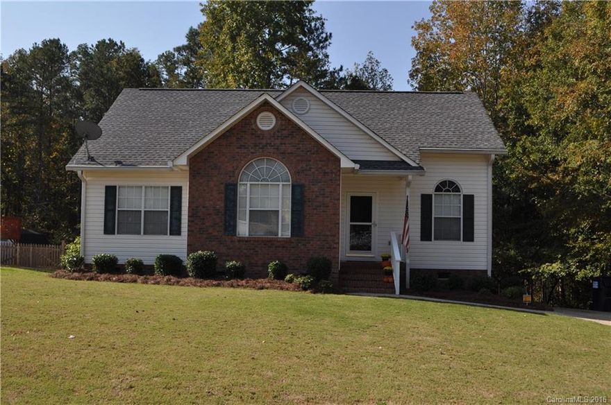 Wonderfully maintained single family home located in Fort Mill. Surrounded by great schools and shopping, this home will not last long so bring your clients out soon! 3 bedrooms and 2 full baths along with a large living room and great outdoor area, this home has everything covered.