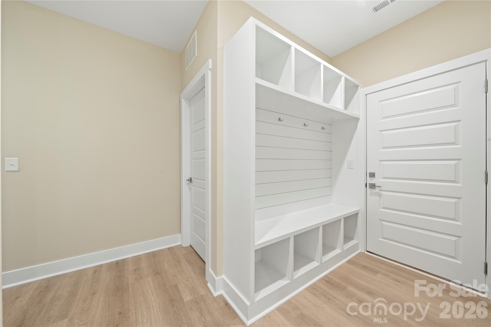 Sanders Landing - Residential