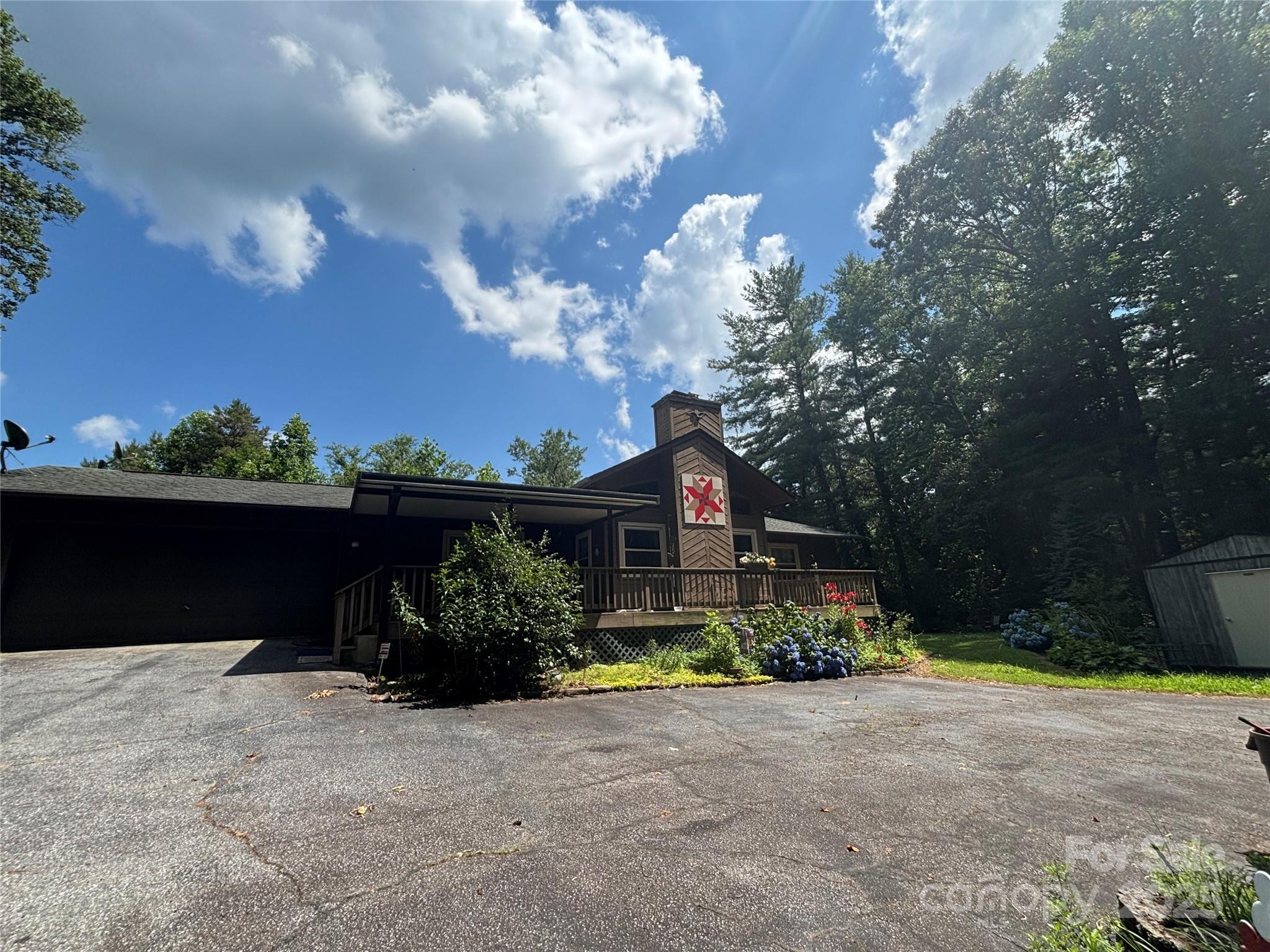 121 Rockwood Drive