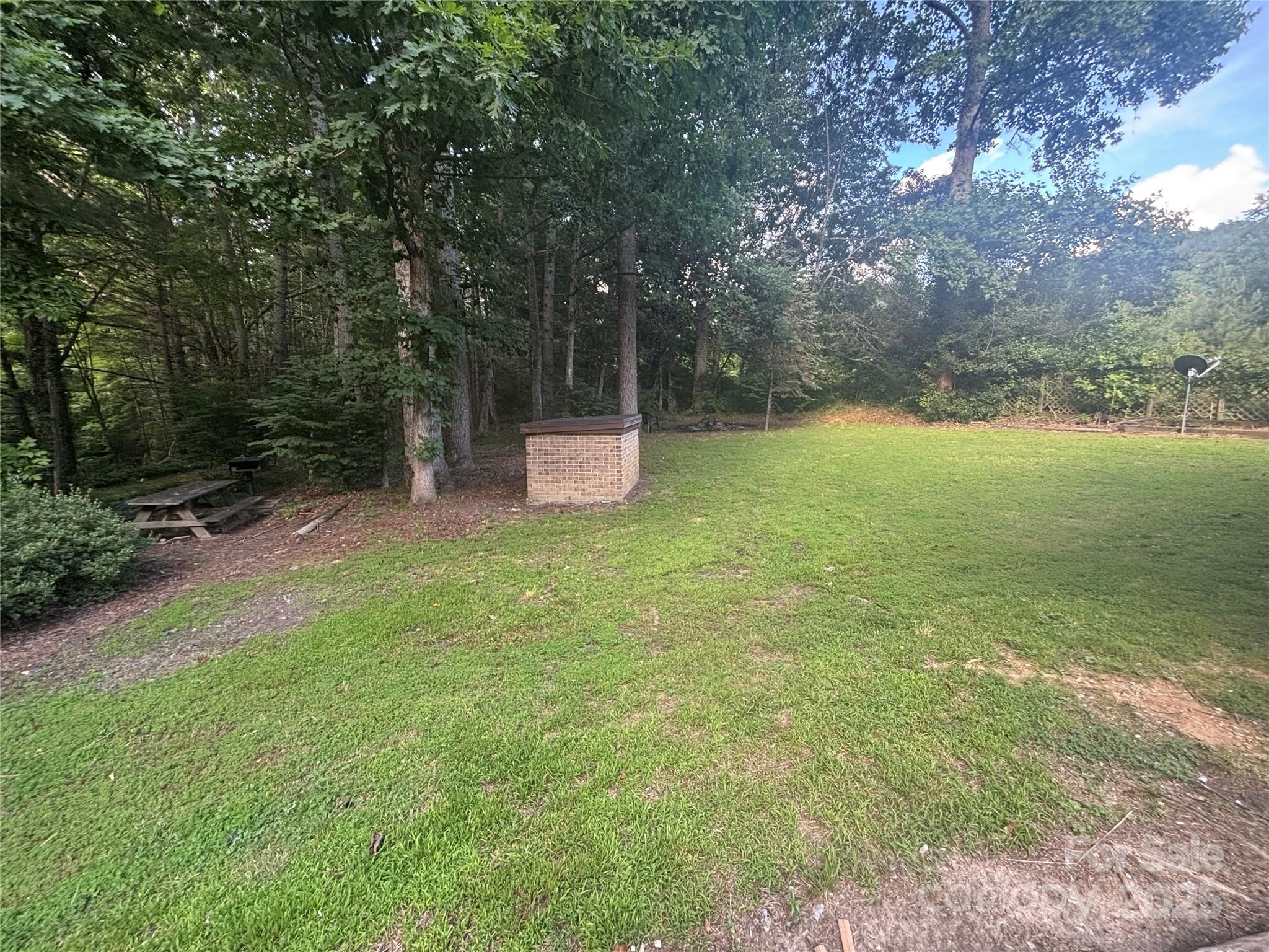 121 Rockwood Drive