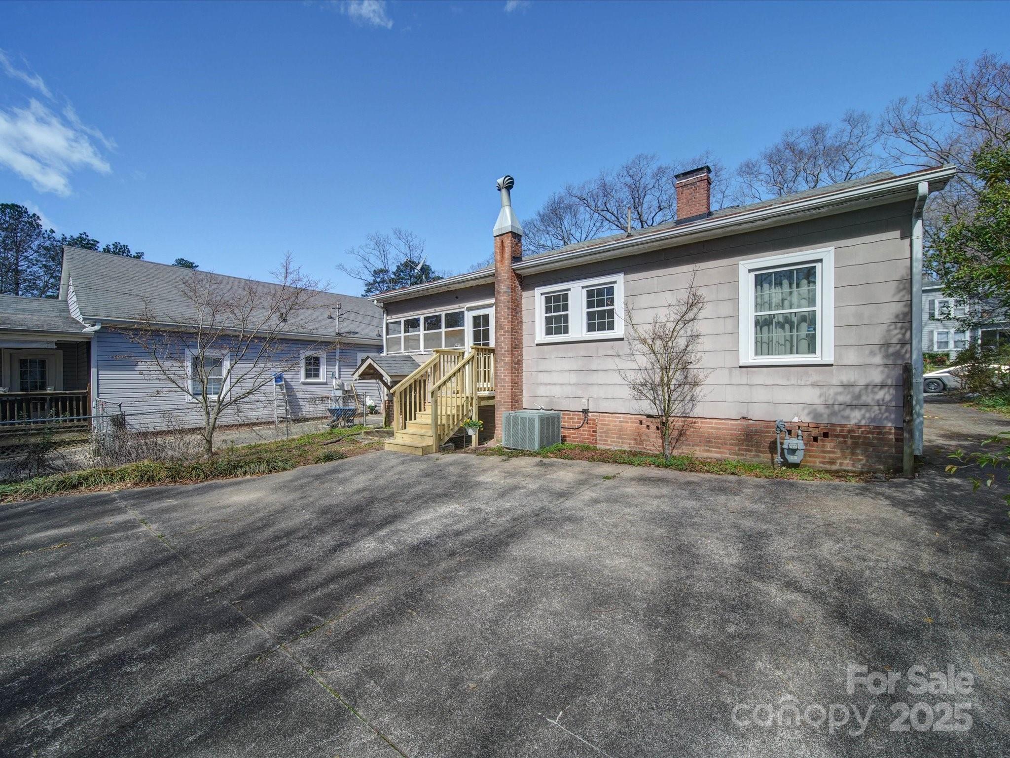 York Chester - Residential