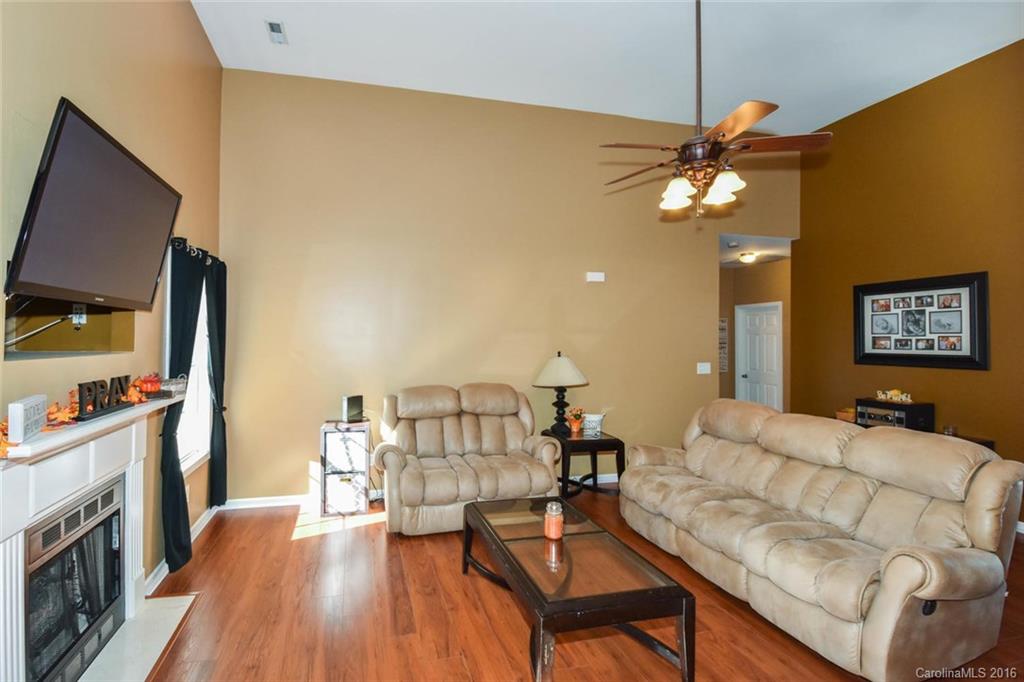 Steele Meadows - Residential