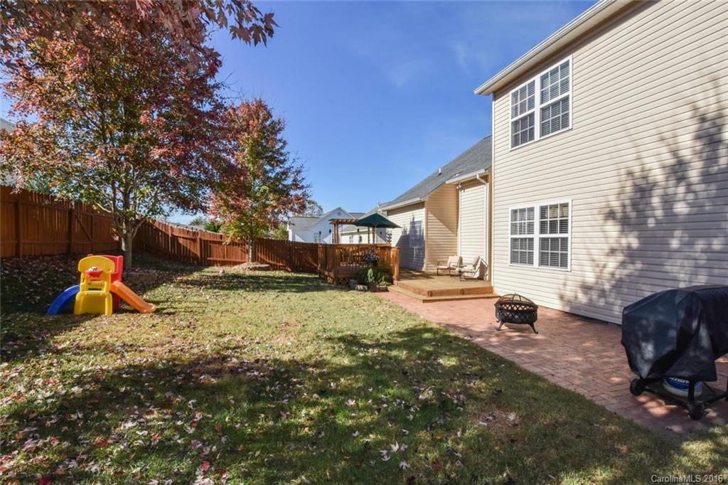 Steele Meadows - Residential