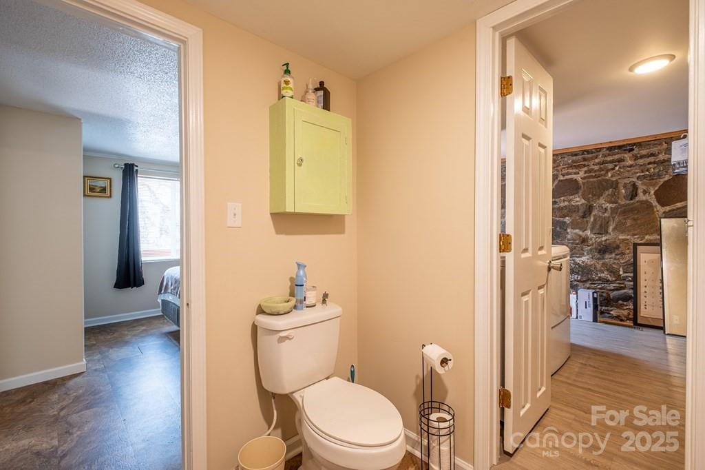 Whittier, North Carolina 28789, United States, 4 Bedrooms Bedrooms, ,3 BathroomsBathrooms,Residential,Active,148818