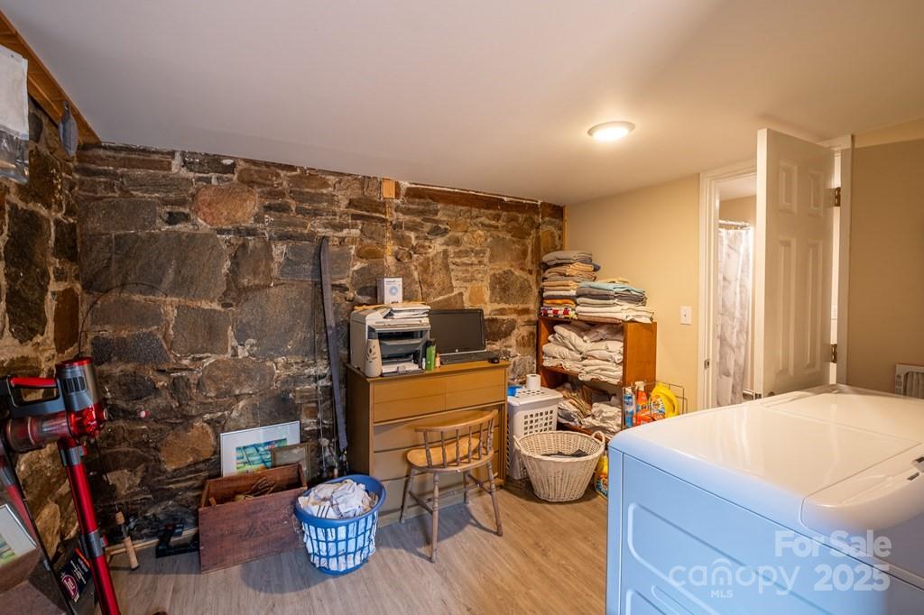 Whittier, North Carolina 28789, United States, 4 Bedrooms Bedrooms, ,3 BathroomsBathrooms,Residential,Active,148818