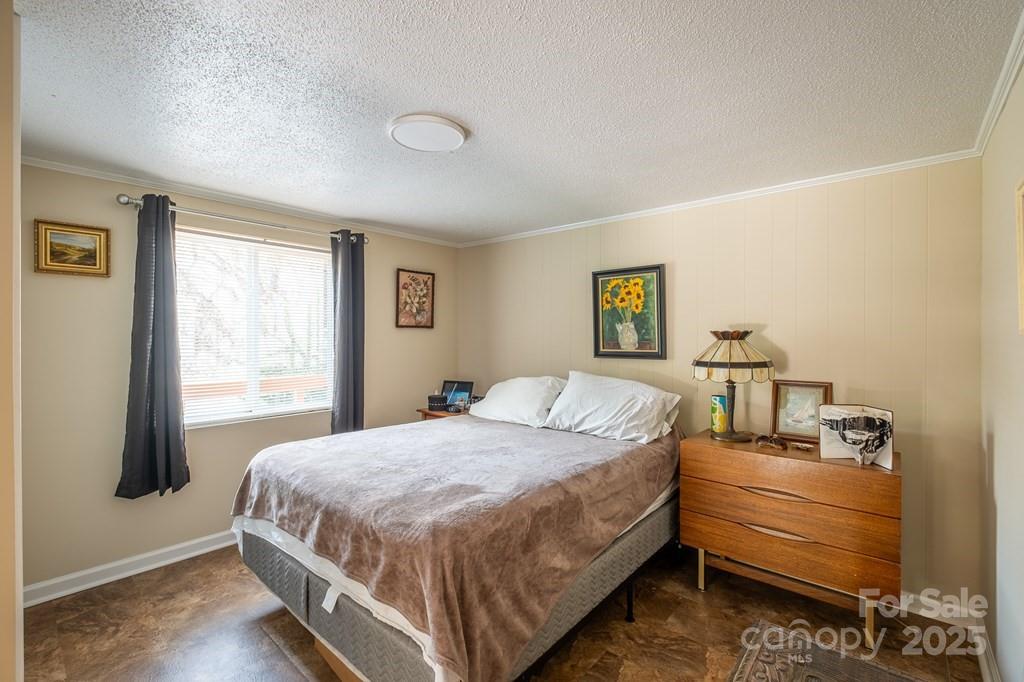 Whittier, North Carolina 28789, United States, 4 Bedrooms Bedrooms, ,3 BathroomsBathrooms,Residential,Active,148818