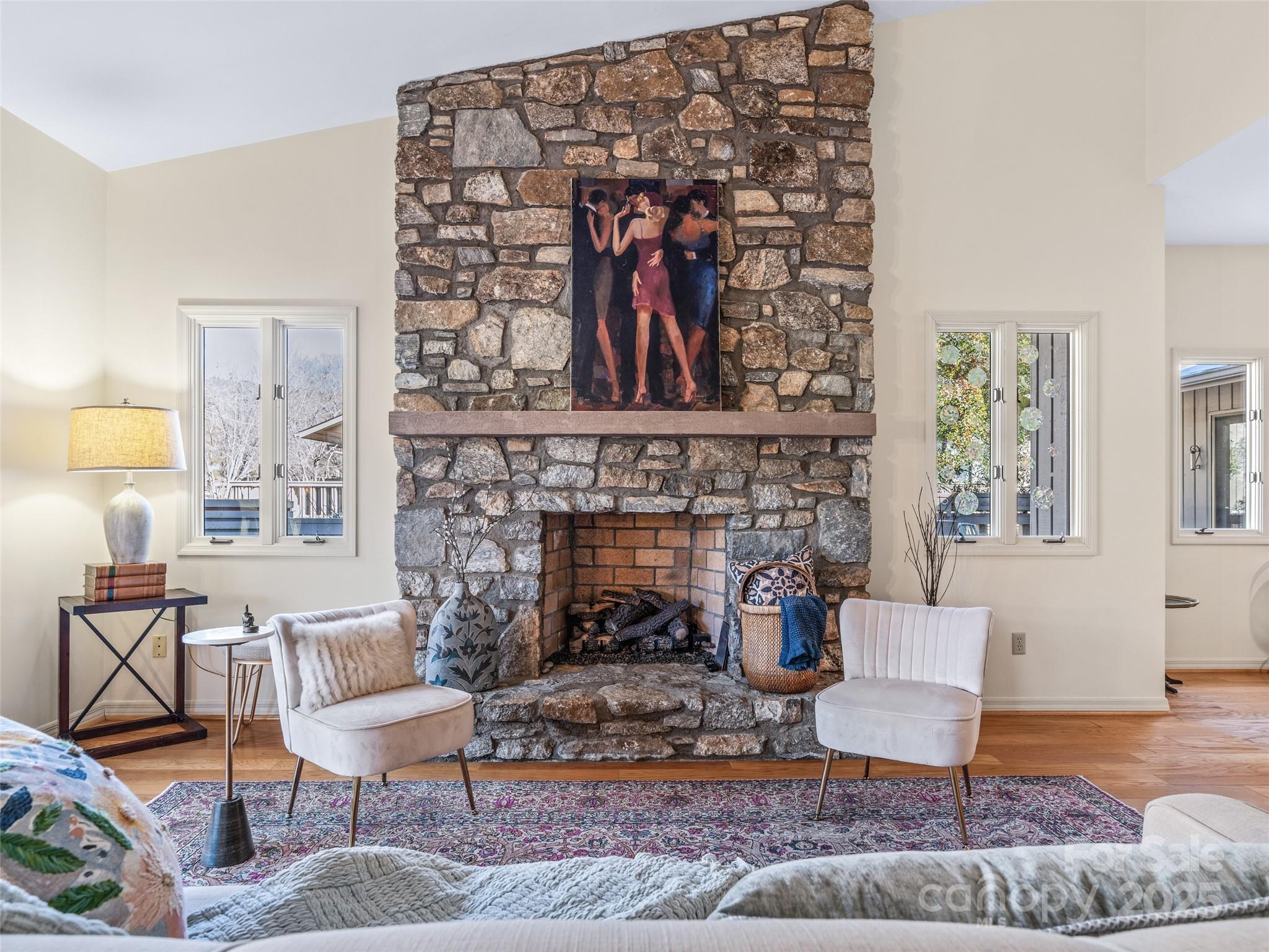 10 Clubside Drive