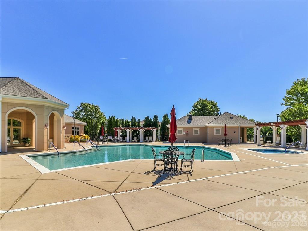 Four Seasons At Gold Hill - Residential