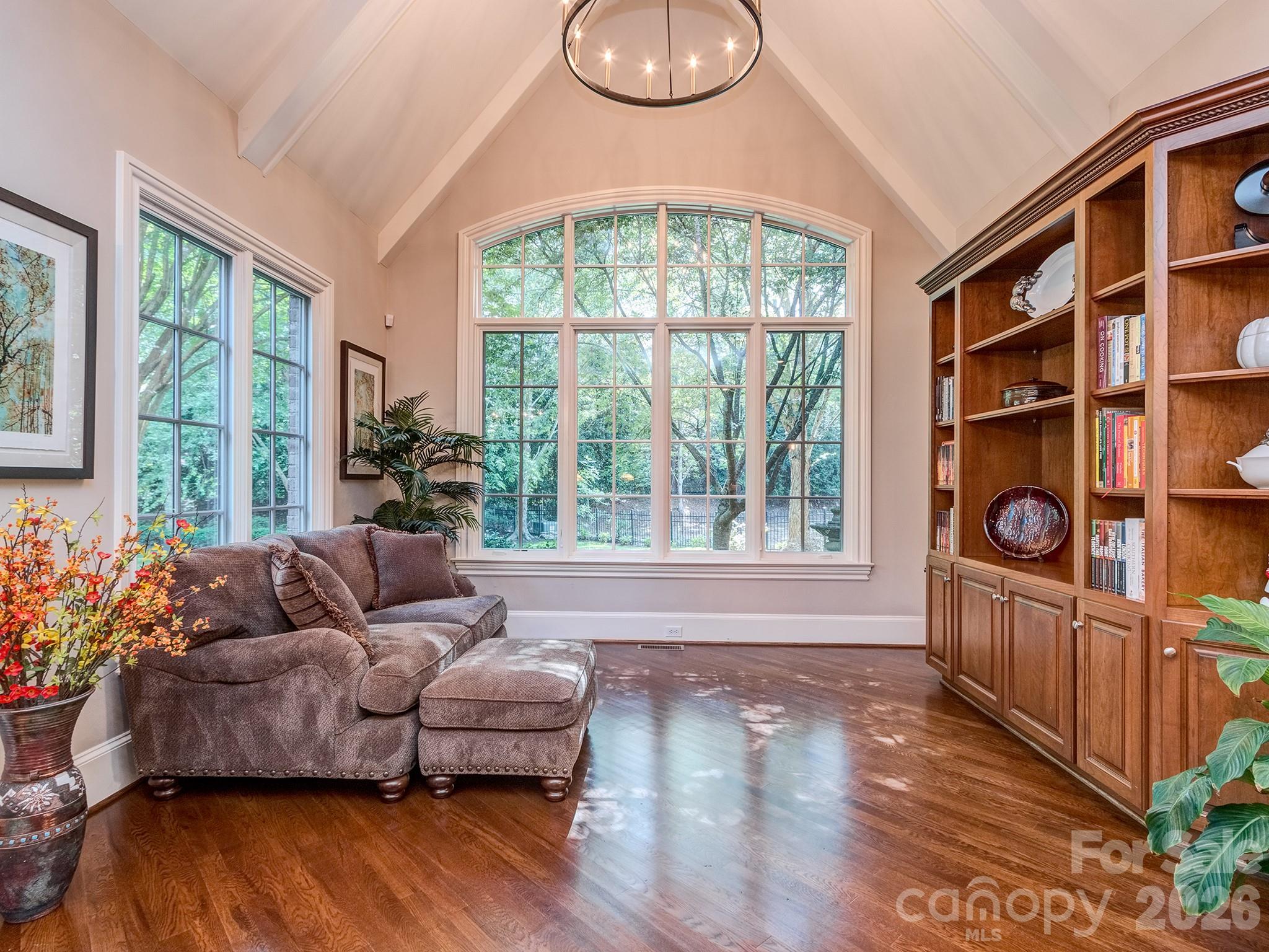 Longview - Residential