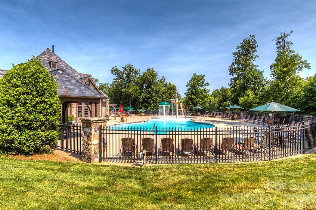 Longview - Residential