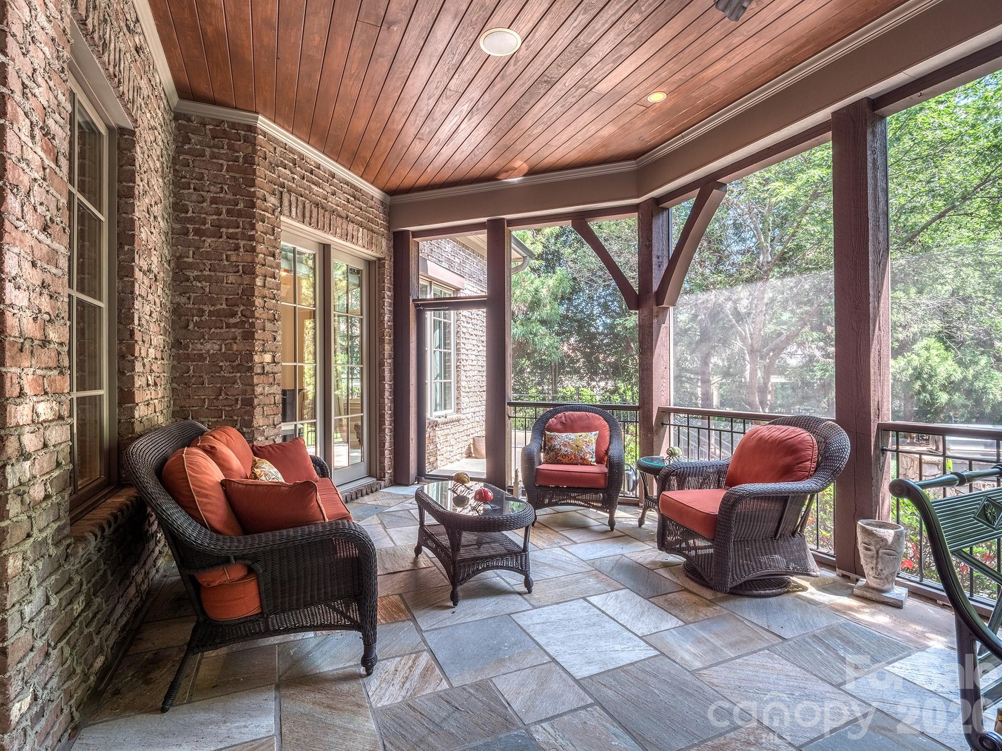 Longview - Residential