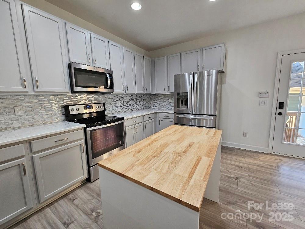 Baxter Village - Residential Lease