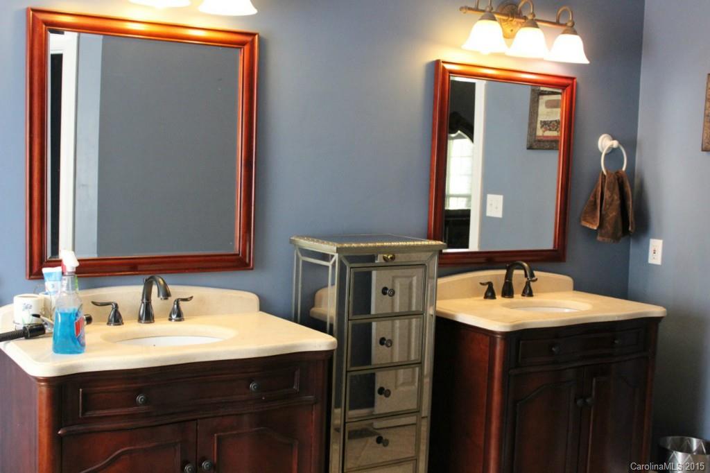 CAMBRIDGE ESTATES - Residential